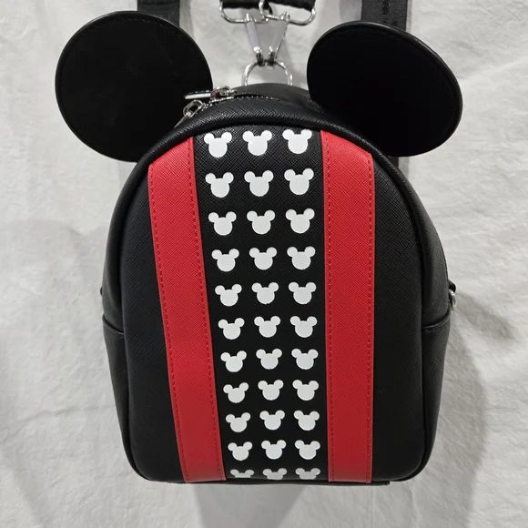 Loungefly Disney Mickey Mouse Convertible Backpack NWOT - Picture 2 of 8